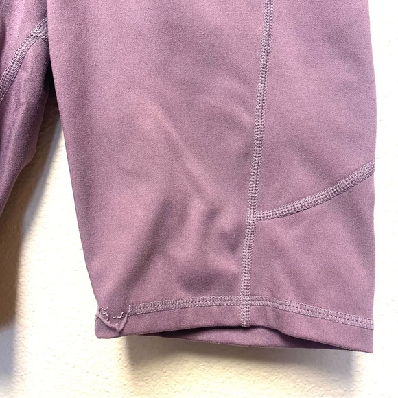 Lavender/mauve biker shorts, sz SM - Picture 5 of 6